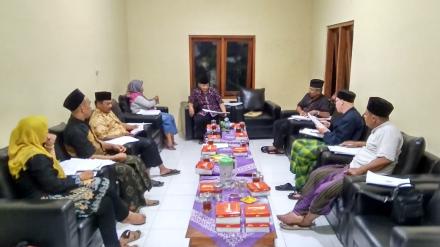 Rapat Koordinasi Perdana Panitia Pemilihan Lurah Desa Wonokromo